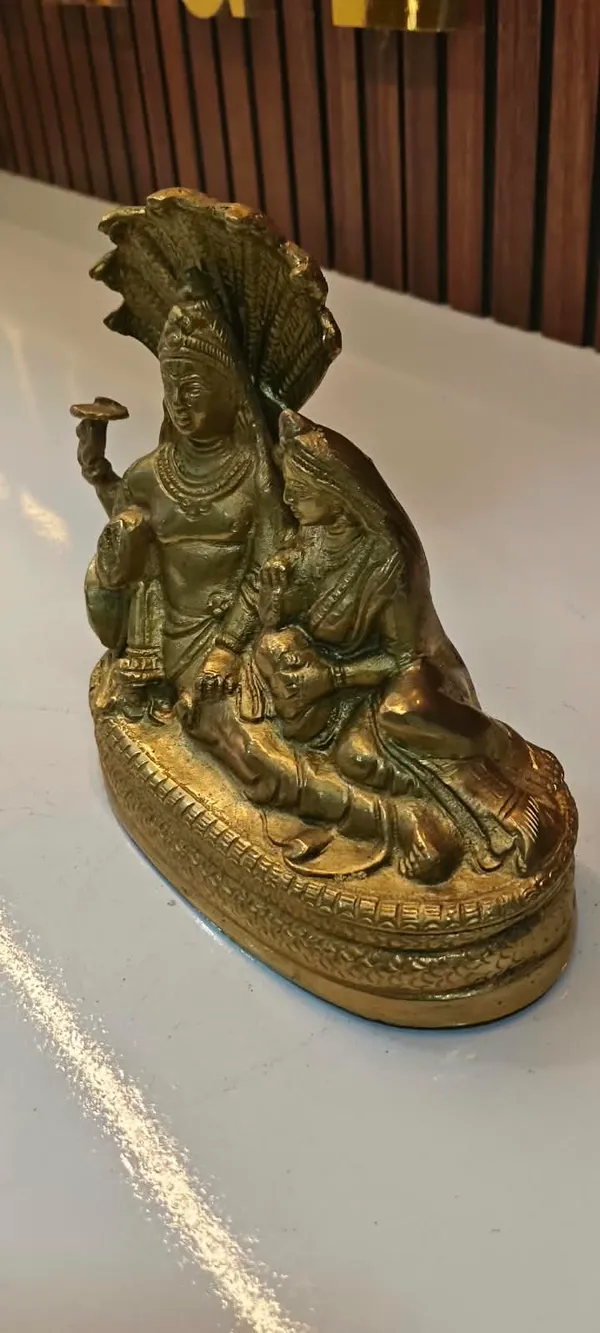 Gold_Tone_Vishnu_Lakshmi_Idol