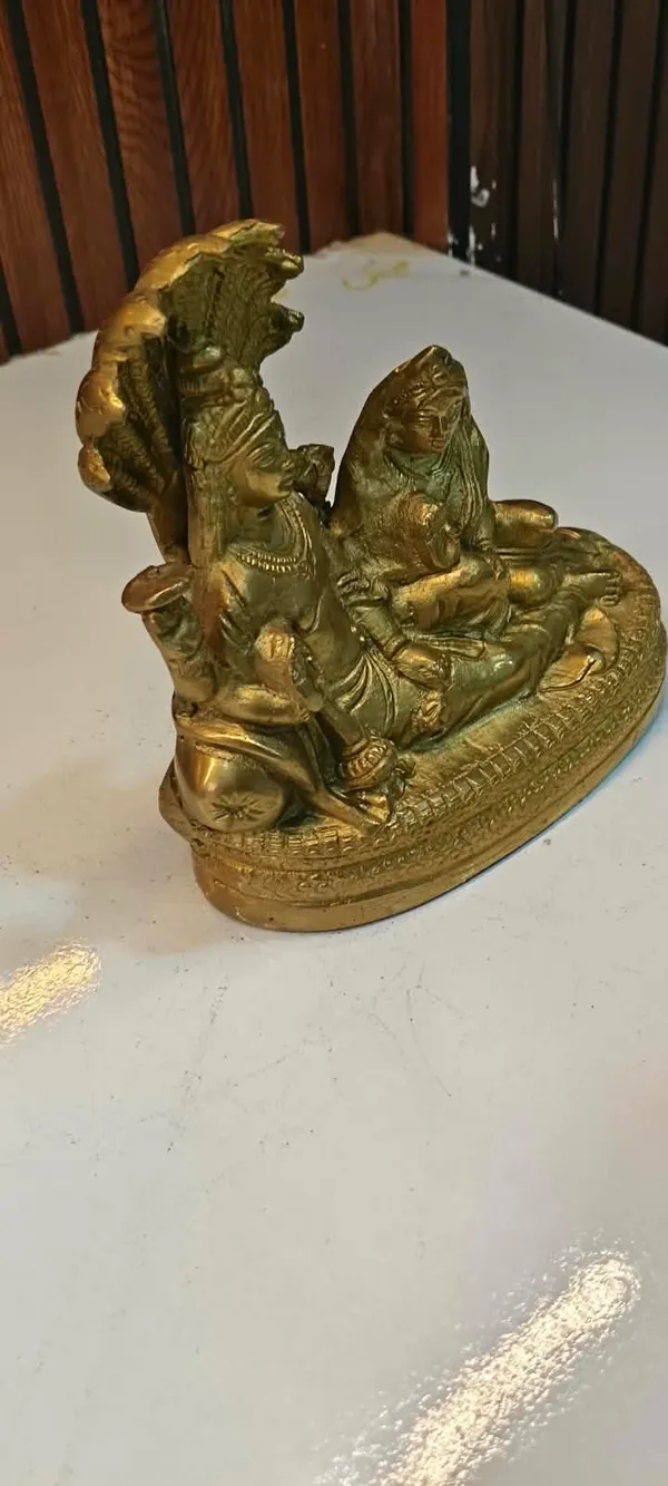 Gold_Tone_Vishnu_Lakshmi_Idol