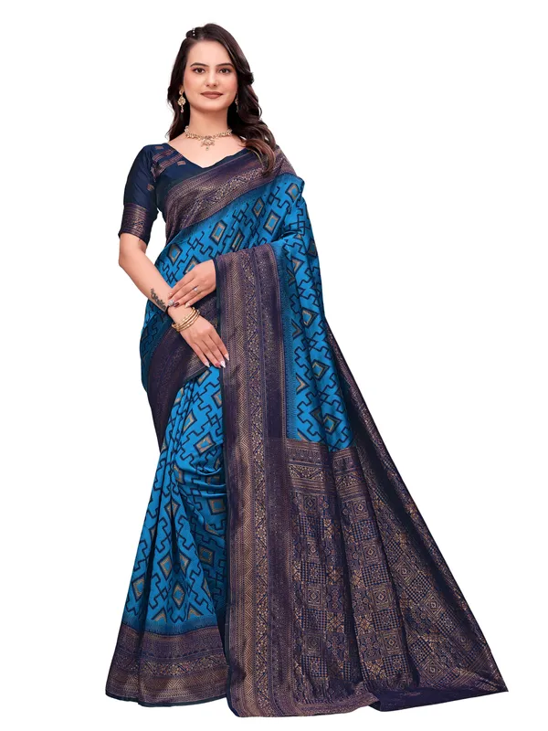 Blue_Geometric_Print_Saree_for_Women