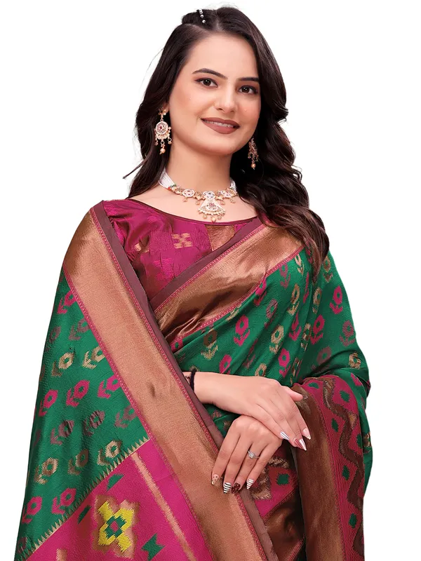 Green_Printed_Saree_for_Women