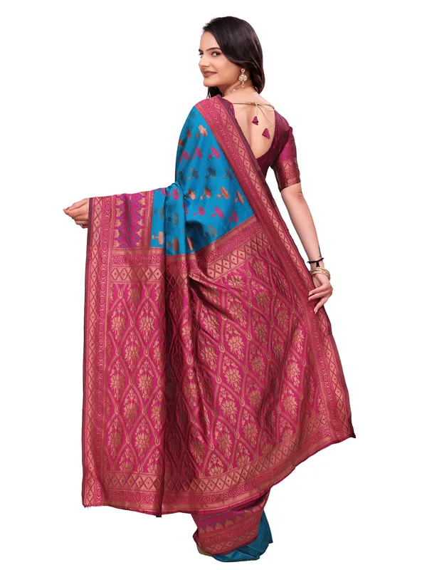 Blue_Printed_Saree_for_Women