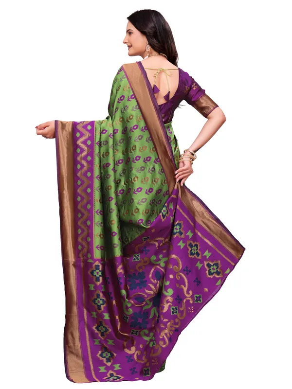 Purple_Printed_Ethnic_Saree_For_Women