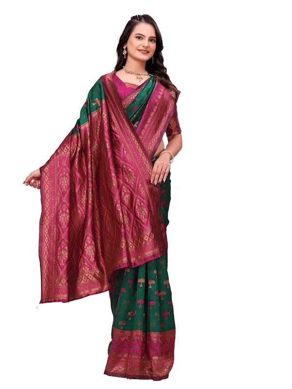 Green_Printed_Saree_for_Women