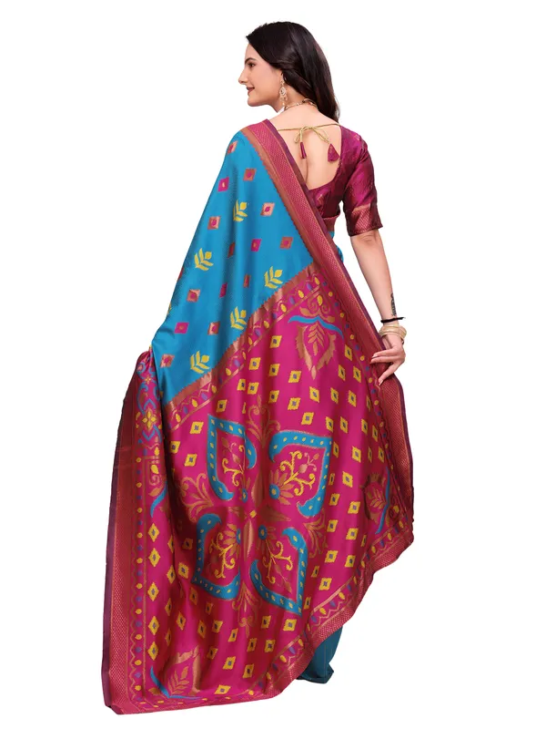 Blue_Printed_Saree_for_Women