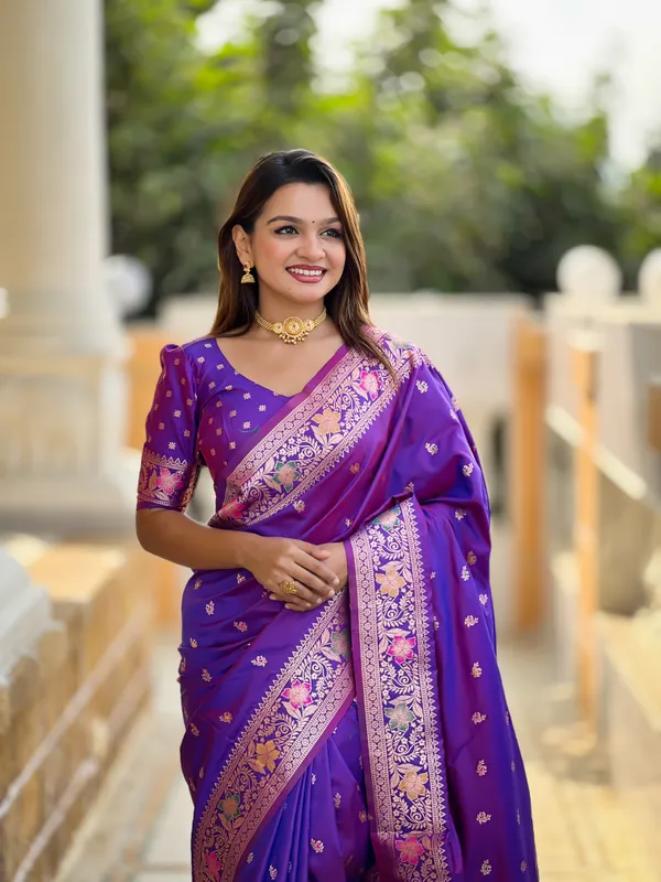 Purple_Traditional_Woven_Saree_for_Women