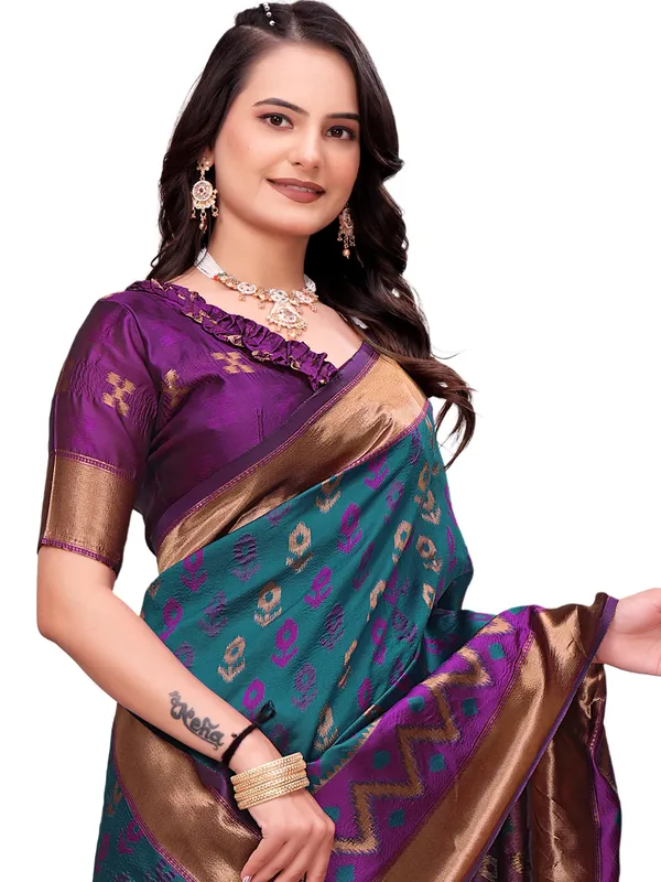 Teal_And_Purple_Printed_Saree_With_Blouse_For_Women