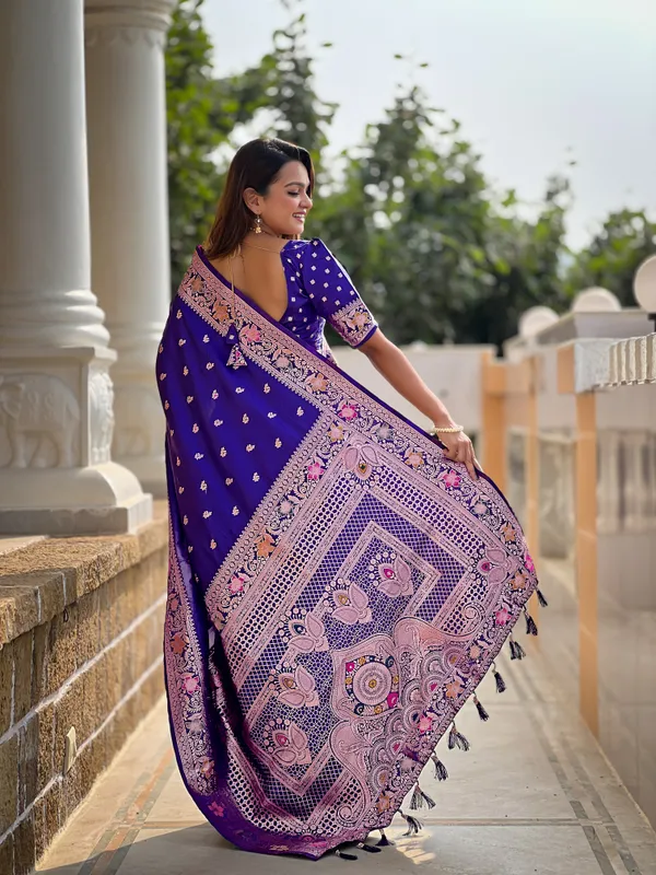 Purple_Woven_Floral_Border_Saree_for_Women