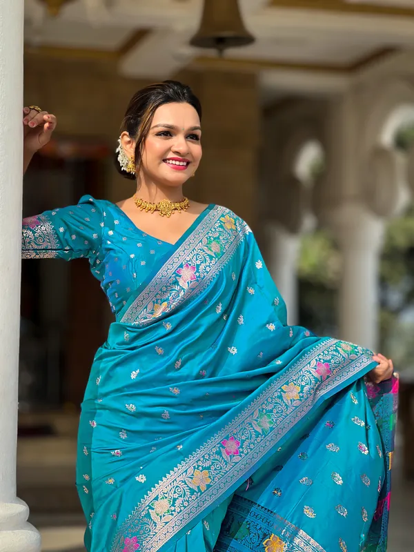 Turquoise_Printed_Saree_for_Women