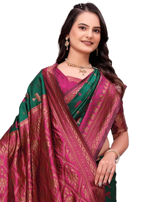 Green_Printed_Saree_for_Women