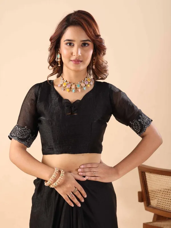 Black_Embellished_Saree_Set_for_Women