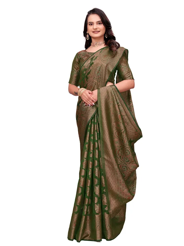 Green_Woven_Traditional_Saree_for_Women