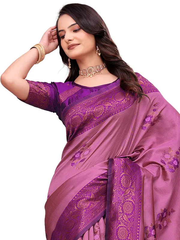 Pink_Woven_Traditional_Saree_for_Women