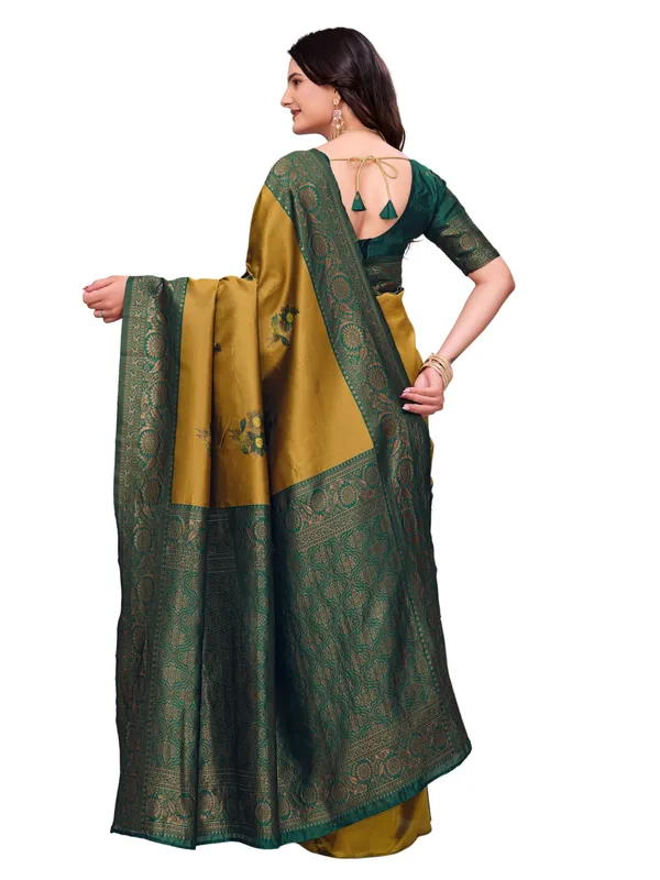 Mustard_Green_Printed_Saree_for_Women