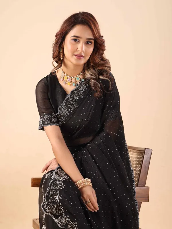 Black_Embellished_Saree_Set_for_Women