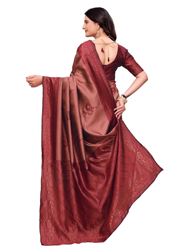 Maroon_Satin_Finish_Traditional_Saree_for_Women