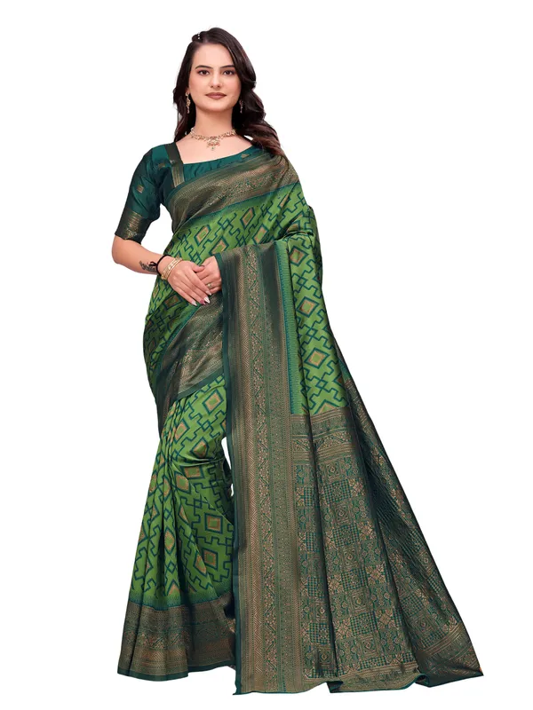 Green_Woven_Pattern_Saree_for_Women