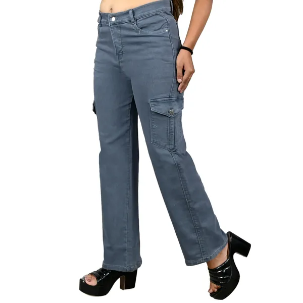 Grey_Denim_Straight_Fit_Cargo_Jeans_For_Women