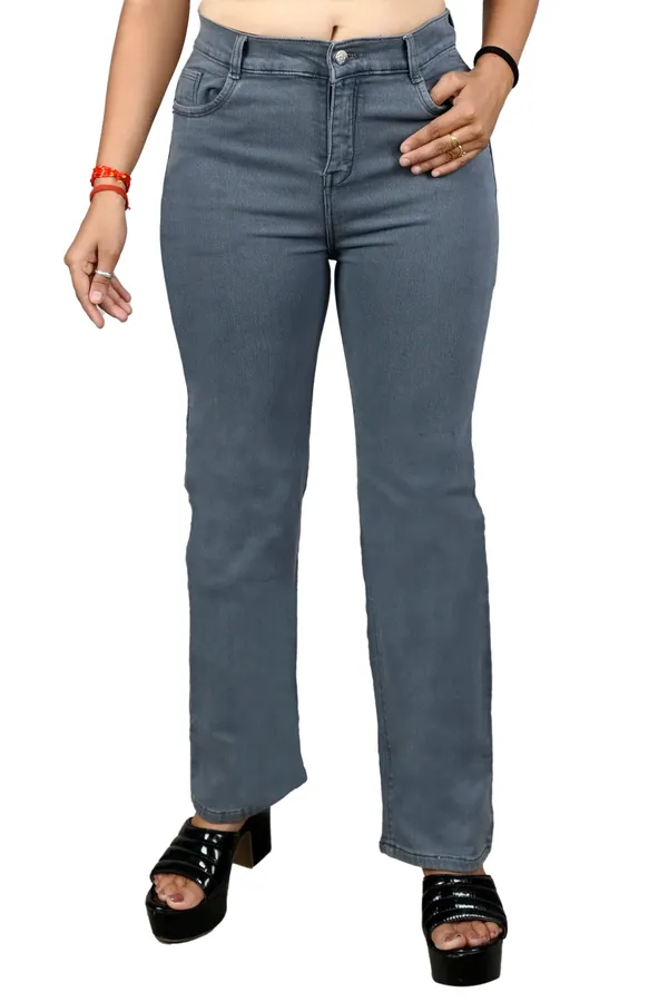Grey_Denim_Straight_Fit_High-Rise_Jeans_For_Women