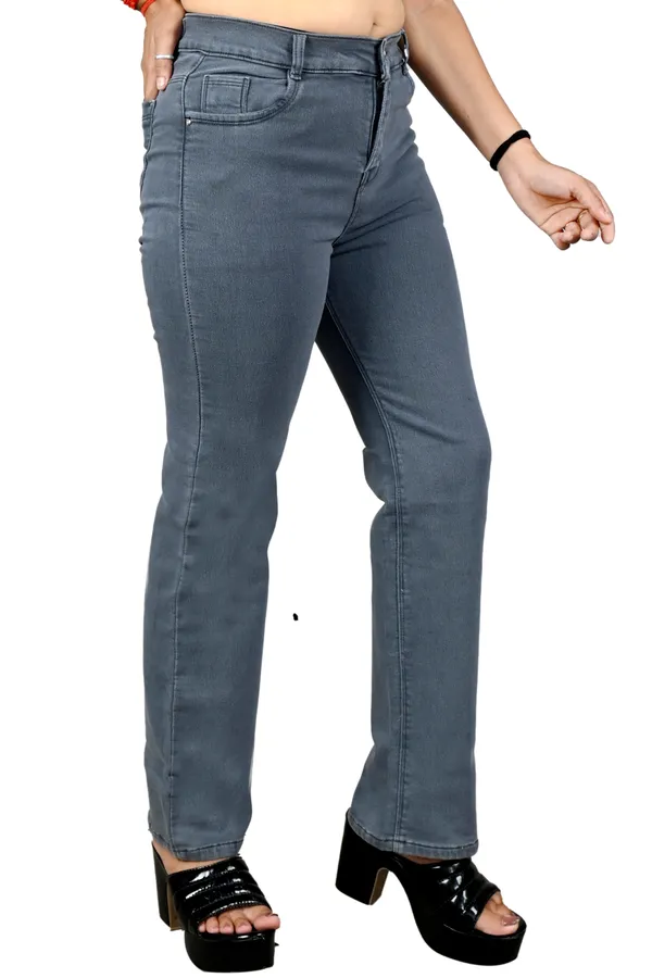 Grey_Denim_Straight_Fit_High-Rise_Jeans_For_Women