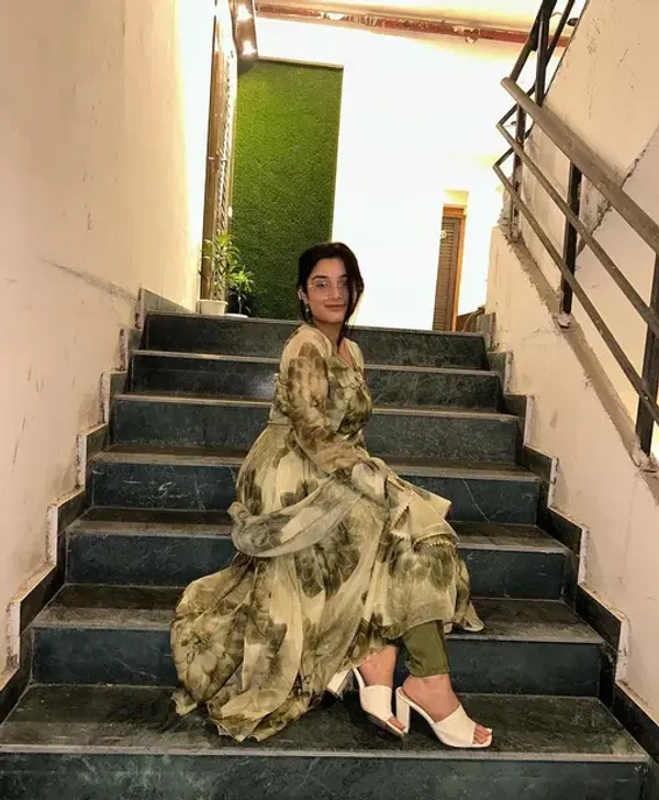 Sage_Green_Georgette_Floral_Flared_Maxi_Dress_For_Women