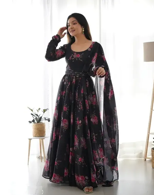 Black_Georgette_Floral_Print_Flared_Anarkali_Dress_For_Women