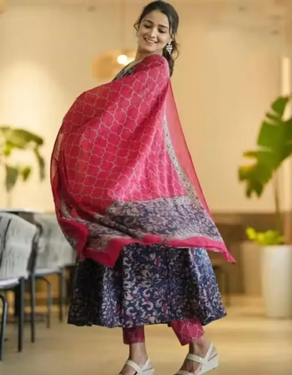 Navy_And_Pink_Rayon_Printed_Anarkali_Kurta_Set_For_Women