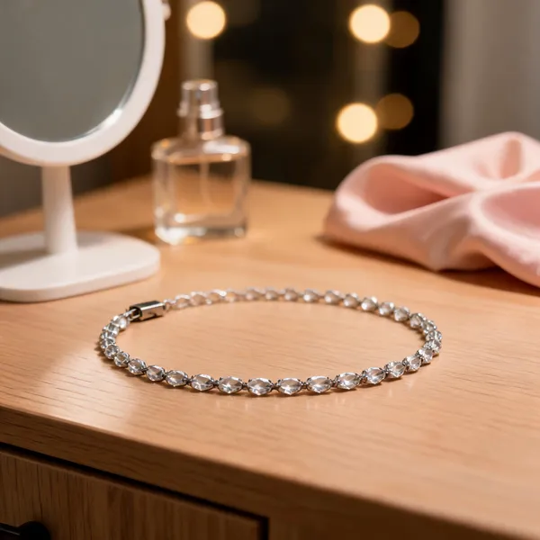 Silver_Stainless_Steel_Link_Bracelet_And_Hand_Chain_For_Women