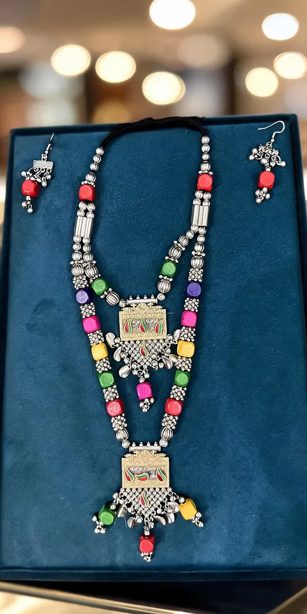 Oxidised_Silver_Alloy_Ethnic_Necklace_Set_For_Women