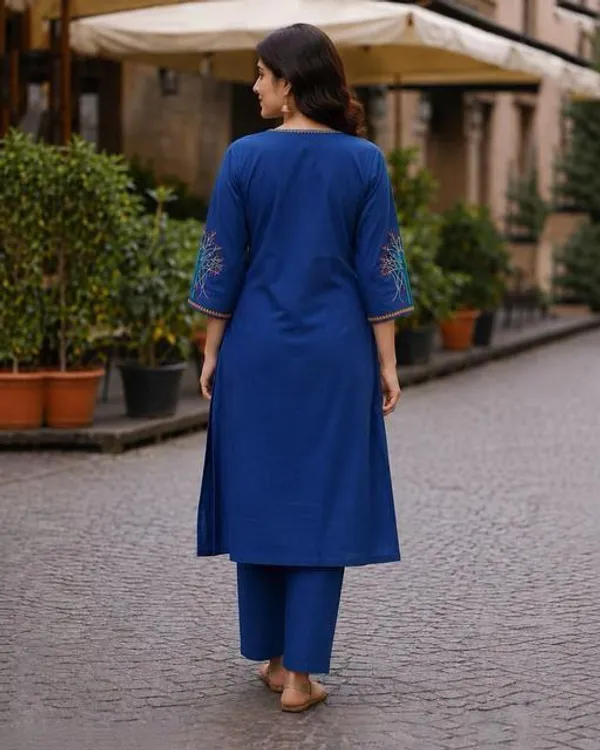 Blue_Cotton_Silk_Straight_Embroidered_Kurta_Set_For_Women