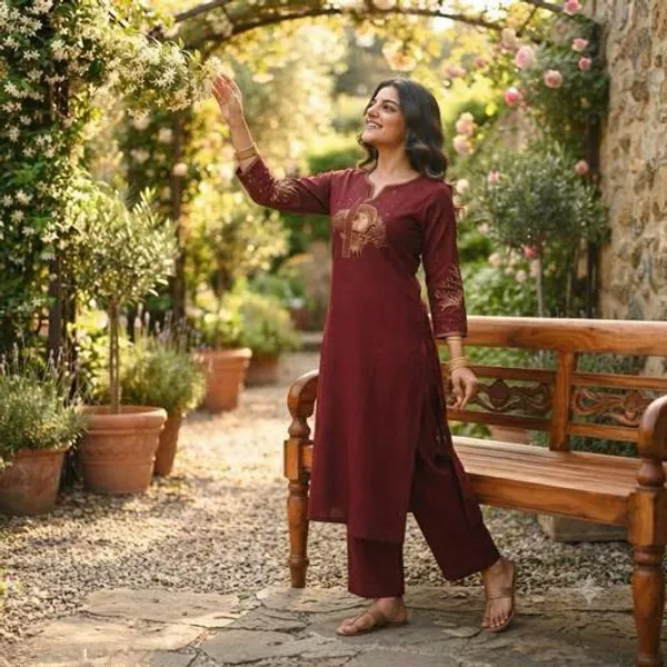Maroon_Cotton_Silk_Straight_Kurta_With_Bottomwear_For_Women