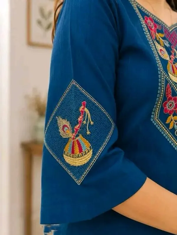 Blue_Cotton_Silk_Straight_Kurta_With_Bottomwear_For_Women