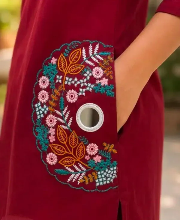 Maroon_Cotton_Silk_Straight_Kurta_With_Bottomwear_For_Women