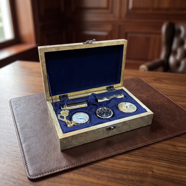Wood_Brass_Nautical_Antique_Gold_5_Piece_Gift_Set_With_Wooden_Box
