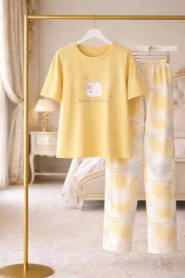 Yellow_Relaxed_Fit_Sleepwear_Set_For_Women