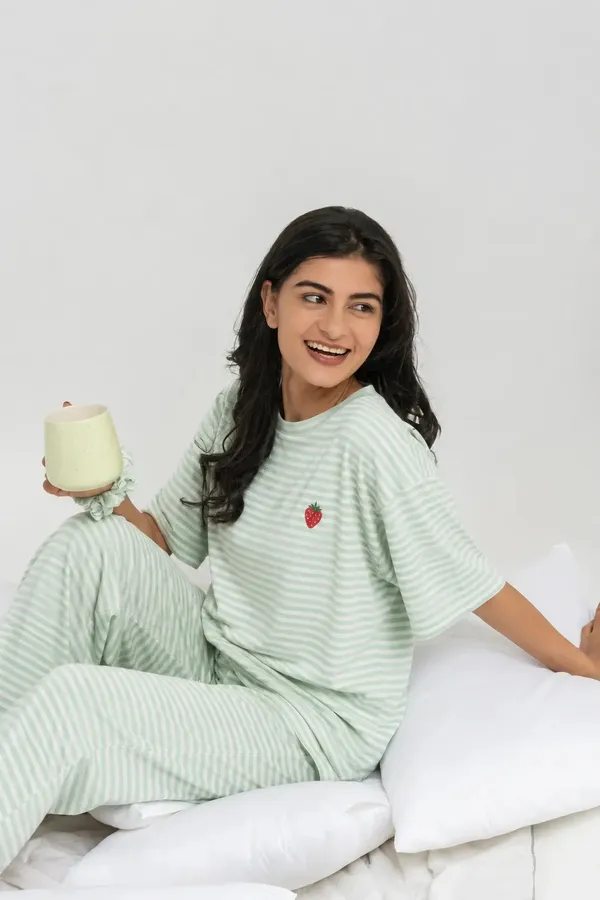 Mint_Green_Striped_Relaxed_Fit_Sleepwear_Set_for_Women