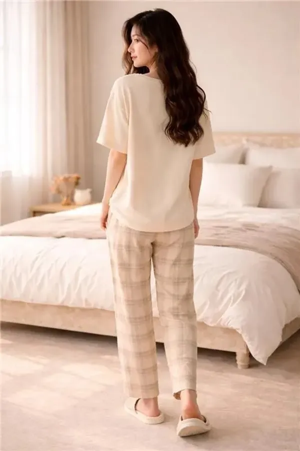 Cream_Check_Print_Relaxed_Fit_Sleepwear_Set_For_Women