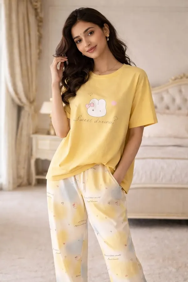Yellow_Relaxed_Fit_Sleepwear_Set_For_Women