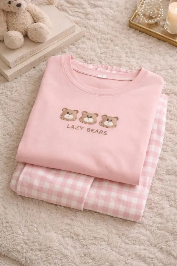 Pink_Checkered_Relaxed_Fit_Sleepwear_Set_for_Women