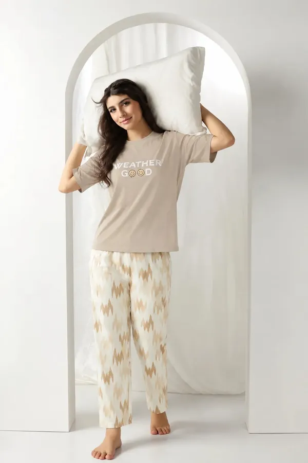 Beige_Printed_Relaxed_Fit_Sleepwear_Set_for_Women