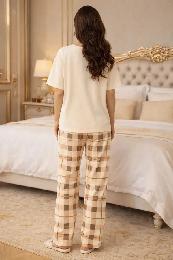 Cream_Plaid_Short_Sleeve_Pajama_Set_for_Women