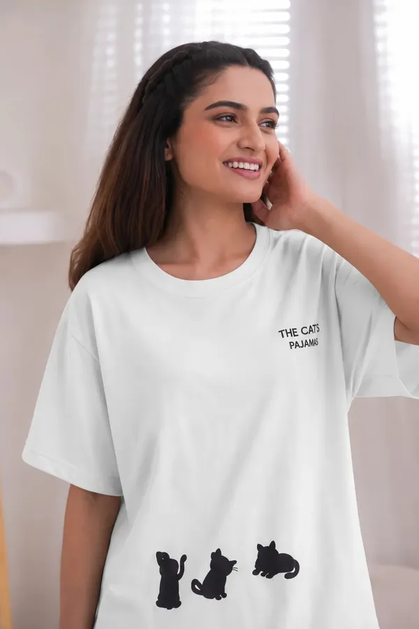 White_Printed_Relaxed_Fit_Pajama_Set_For_Women