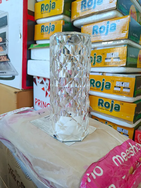 Glass_Geometric_Textured_Tumbler_Drinking_Glass