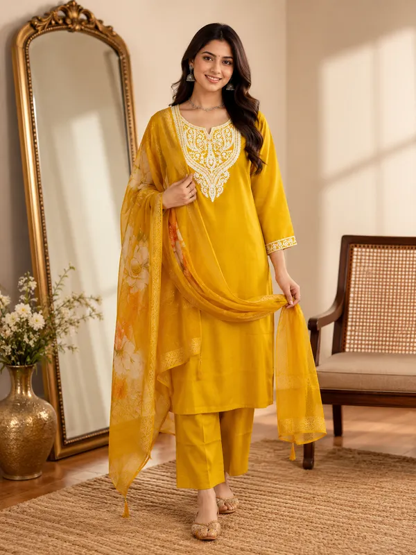 Yellow_Roman_Silk_Straight_Embroidered_Kurta_Set_For_Women