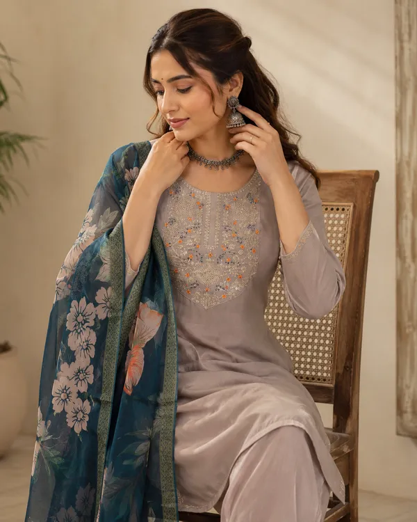 Grey_Roman_Silk_Straight_Embroidered_Kurta_Set_For_Women