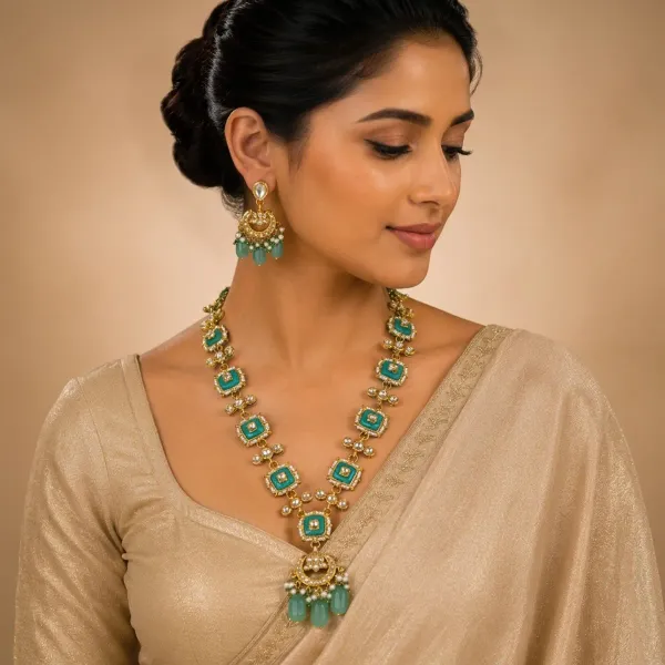 Gold_And_Green_Kundan_Pearl_Necklace_And_Earrings_Set_For_Women
