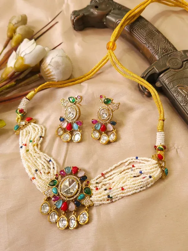 Multicolor_Kundan_Beaded_Choker_Necklace_Set_For_Women