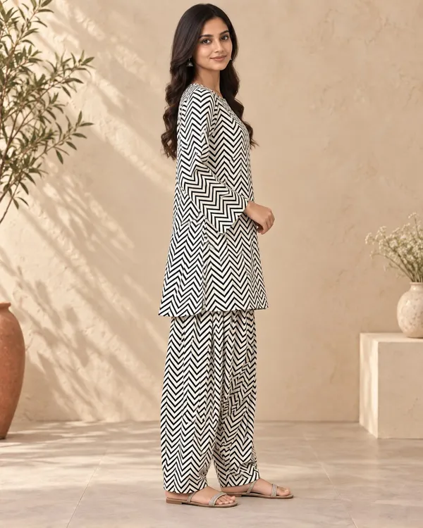 Black_And_White_Printed_Straight_Kurta_Set_for_Women