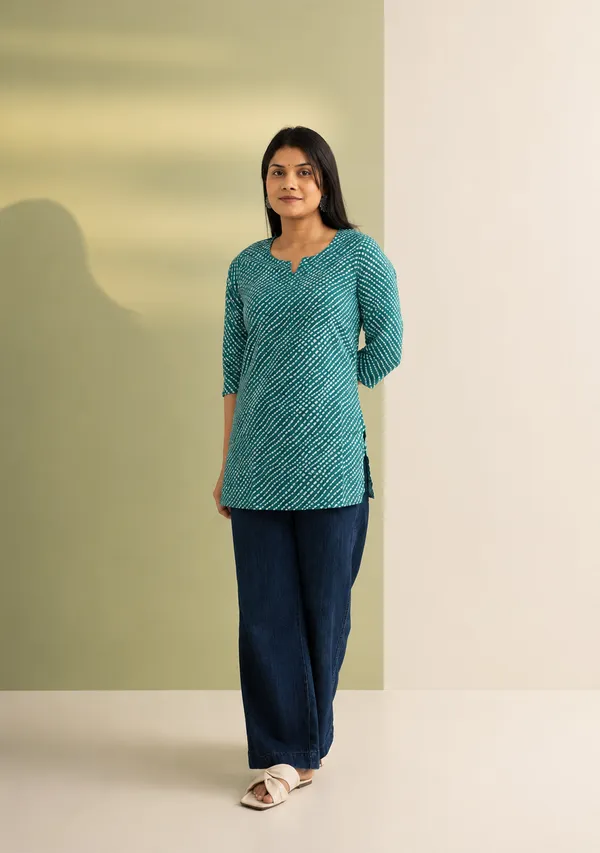 Multicolor_Cotton_Short_Kurti_Combo_Set