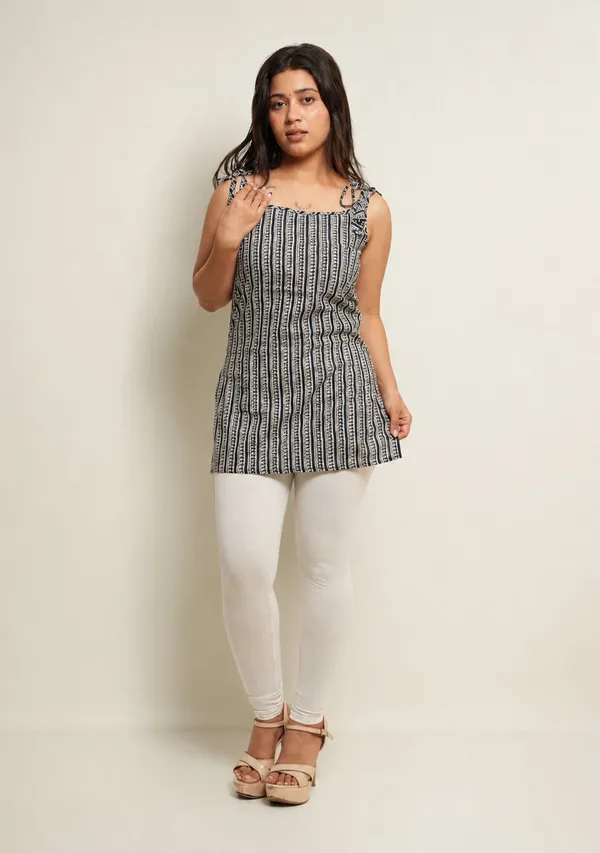 Multicolor_Printed_Tie_Shoulder_Short_Kurta_Combo_Set