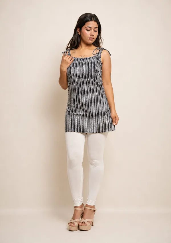 Multicolor_Printed_Tie_Shoulder_Short_Kurta_Combo_Set